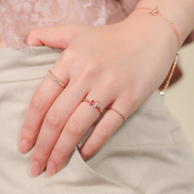 Pavé half eternity diamond ring